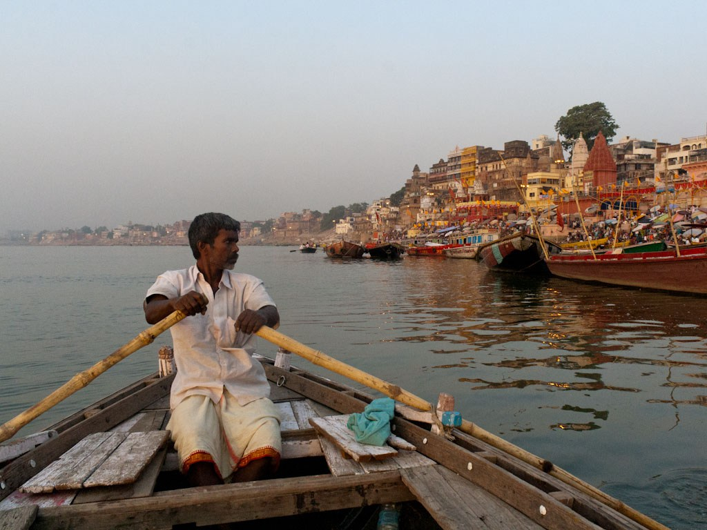 5 must things to do in Varanasi. A Boat Ride Along The Ganges River. Spark Destinations